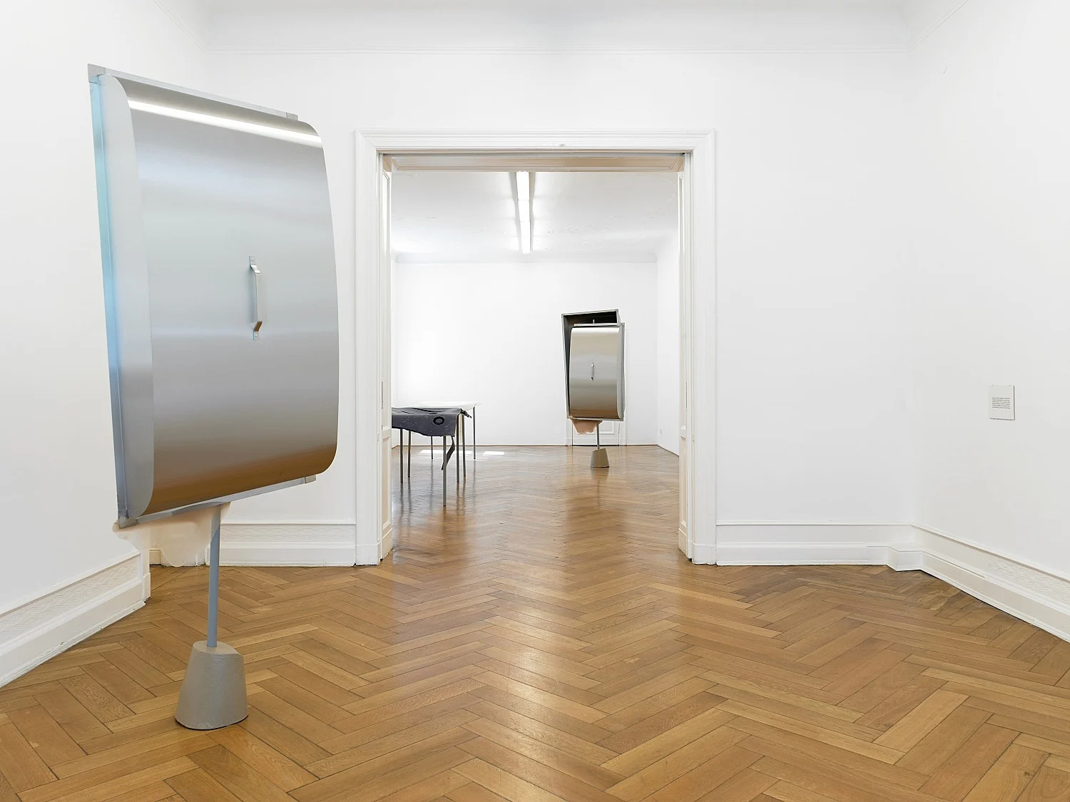 Formage de tête — Nairy Baghramian — Exhibitions — Galerie Buchholz — Image 04