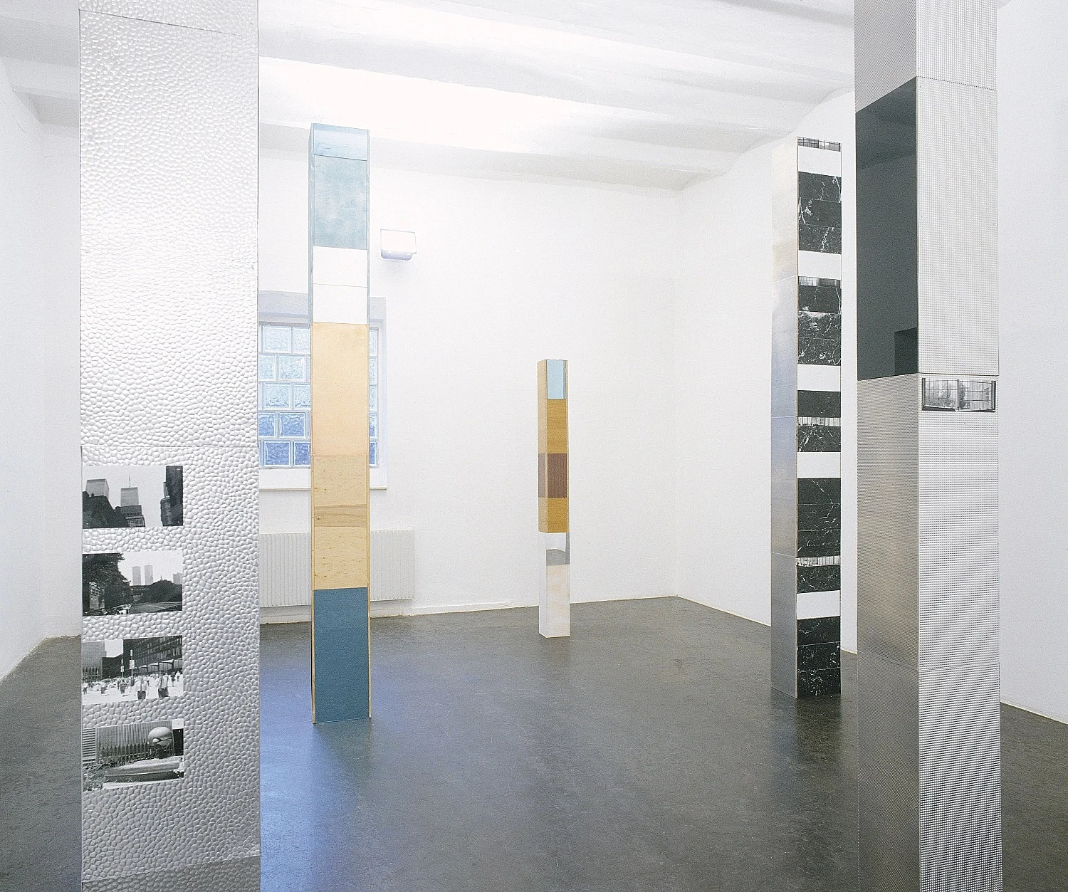 Neue Arbeiten — Isa Genzken — Exhibitions — Galerie Buchholz — Image 04
