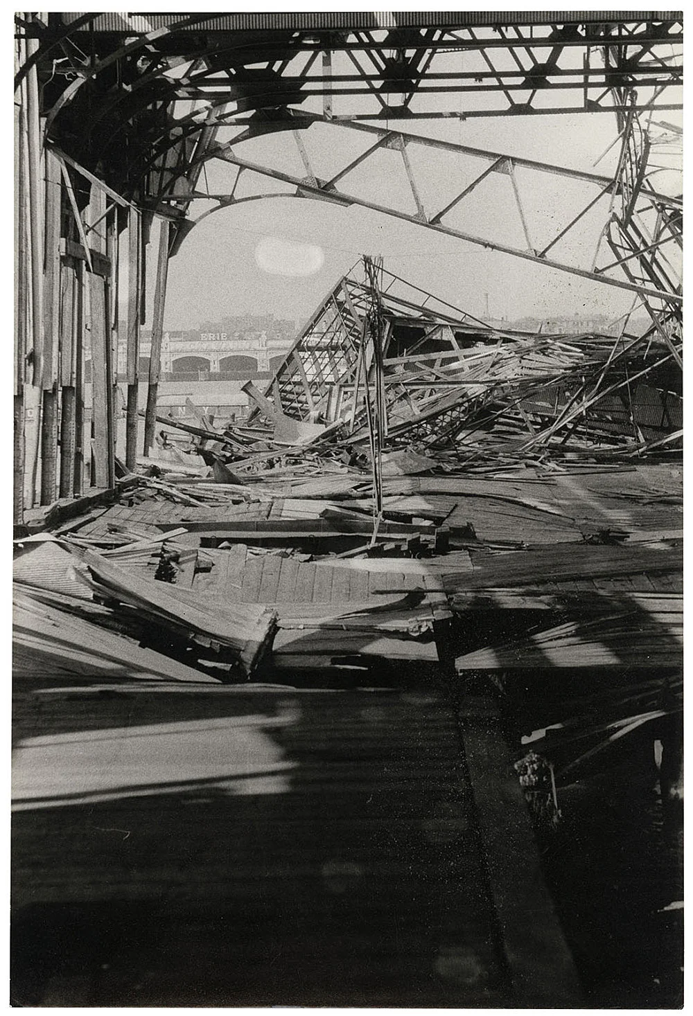At the Hudson River Piers selected by Douglas Crimp — Alvin Baltrop — Exhibitions — Galerie Buchholz — Image 00