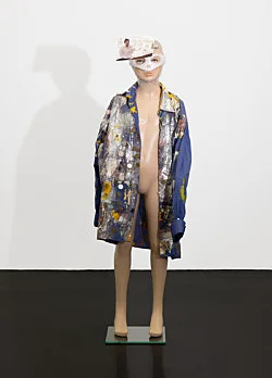 4 Turme, 3 Stelen, Schauspieler und Vollmond — Isa Genzken — Exhibitions — Galerie Buchholz — Image 39
