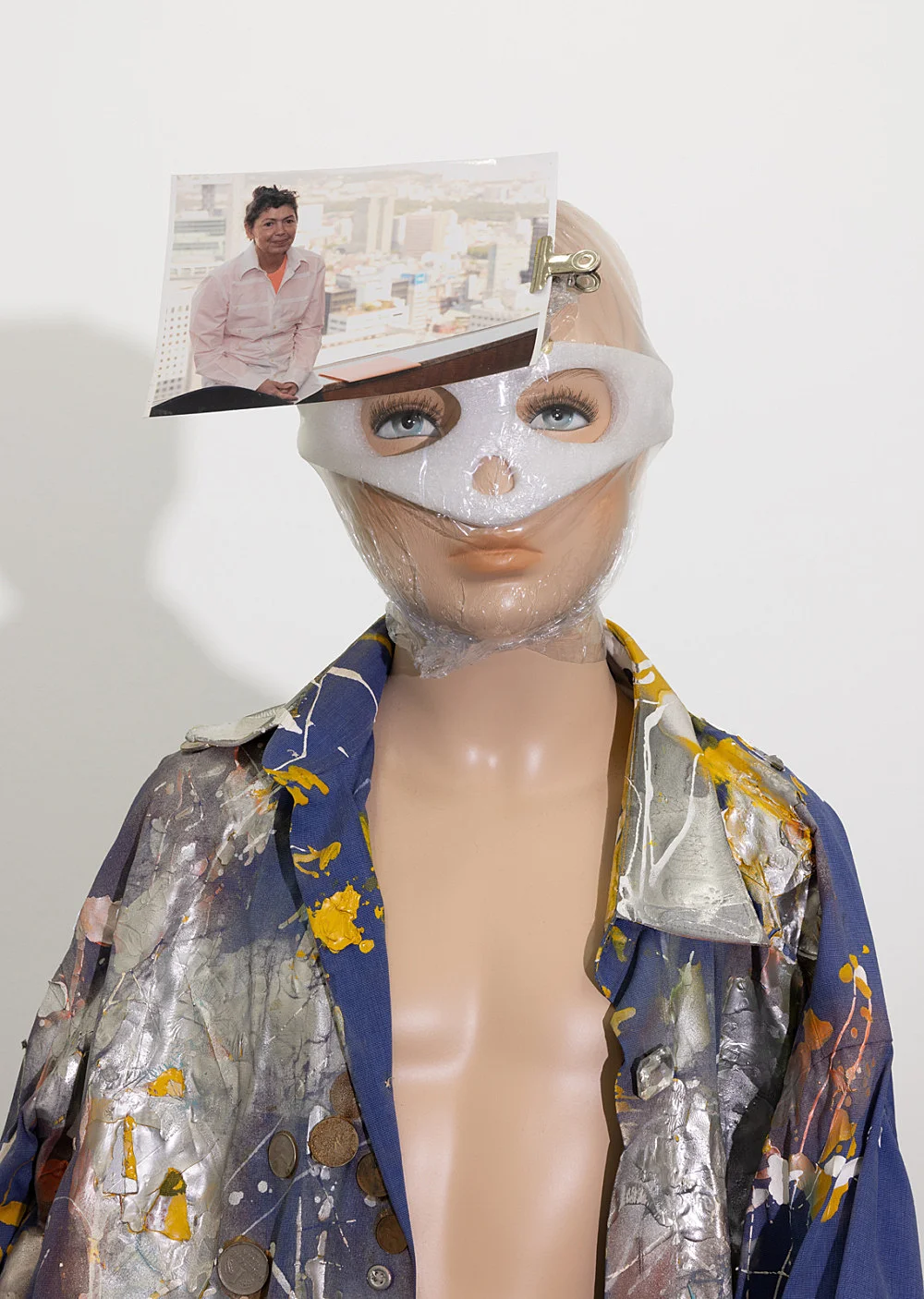 4 Turme, 3 Stelen, Schauspieler und Vollmond — Isa Genzken — Exhibitions — Galerie Buchholz — Image 21