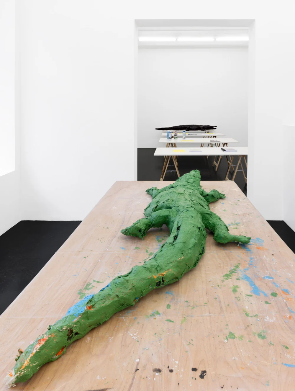 Food chain incl. prehistoric animals — Henrik Olesen — Exhibitions — Galerie Buchholz — Image 05