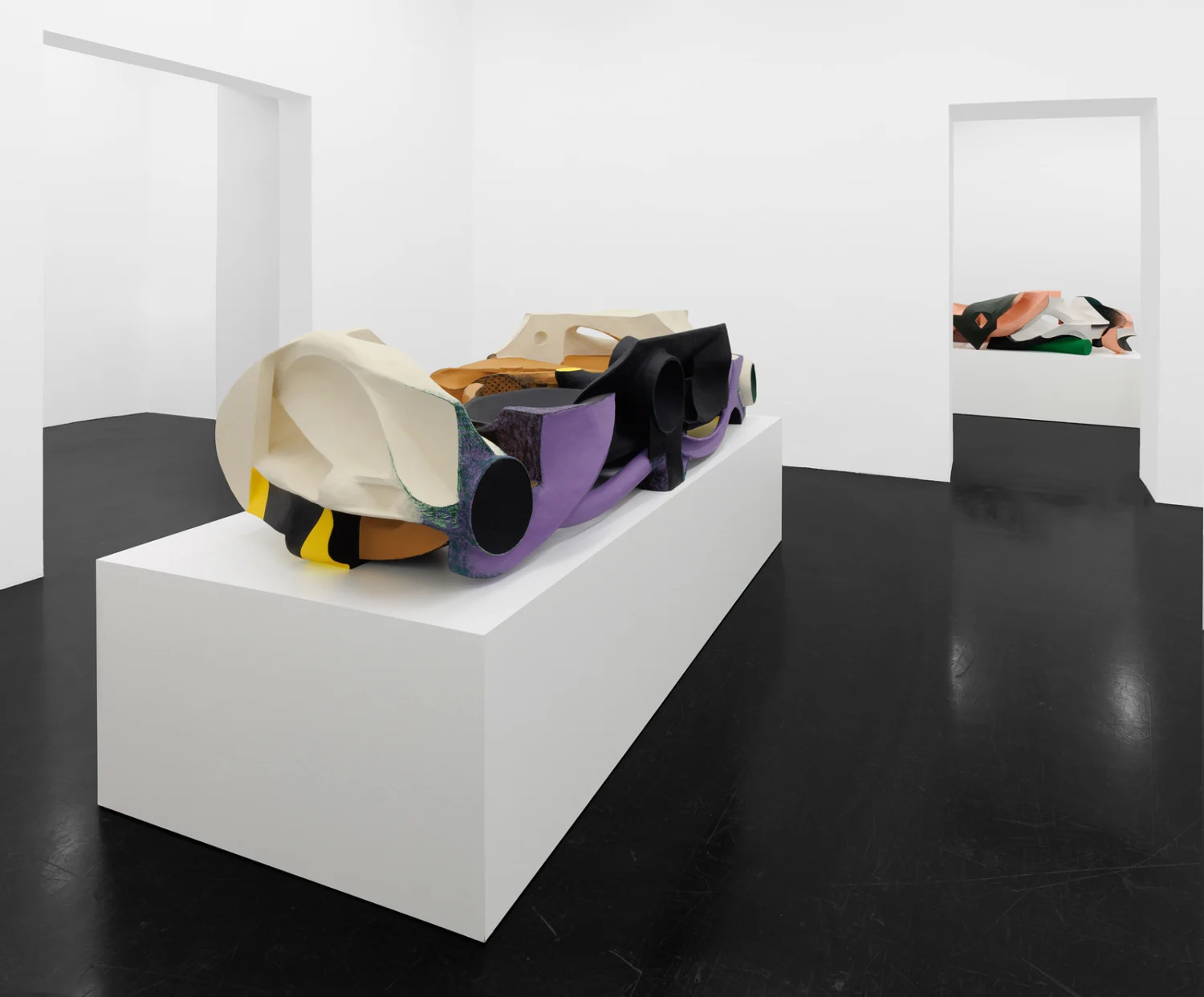Two Sculptures — Vincent Fecteau — Exhibitions — Galerie Buchholz — Image 22